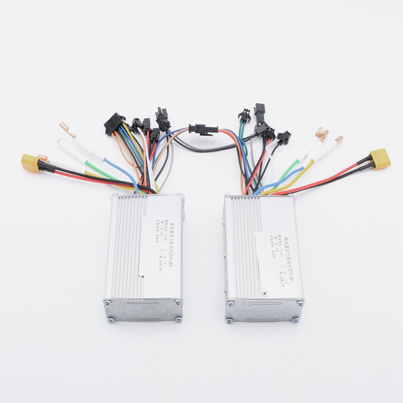 ● Motor de corriente continua  - Electric Scooter reseña y precio