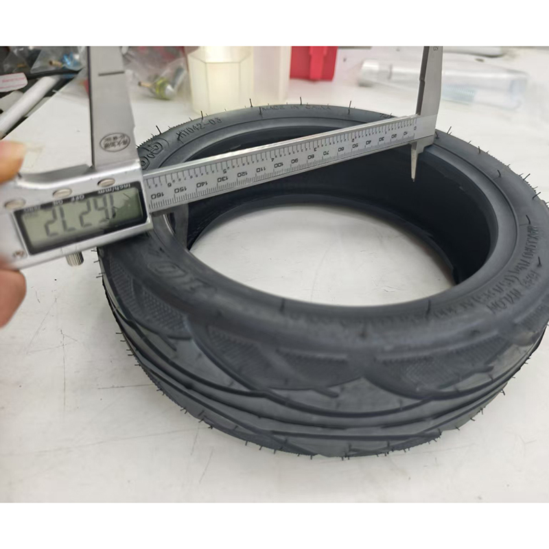Neumático original sin cámara  - Scooter Tire reseña y precio